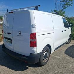 Peugeot Expert M 1.5 BlueHDi 120ch S&S Pack Asphalt habillage bois + cam&eacute;ra 360 + GPS / 15825&euro; HT Vernouillet