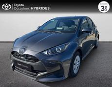 Toyota Yaris Cerisé