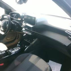 Peugeot 2008 e- 136 Allure Pack / TOIT OUVRANT / ADML /NAV 3D /CHARGEUR EMBARQUE occasion - Caudan - photo 3/3