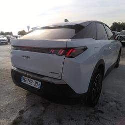 Peugeot 3008 1.2 Hybrid 145ch Allure e-DCS6 / Pack panoramic navigation occasion - Vernouillet - photo 2/6