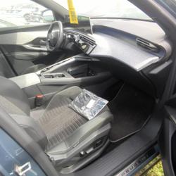 Peugeot 3008 1.2 Hybrid 145ch GT e-DCS6 / Toit ouvrant+ Pack vision 360 & Drive assist plus + Hi-Fi FOCAL + occasion - Vernouillet - photo 3/6