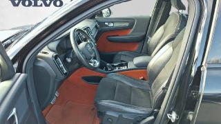 Volvo XC40  - photo 3