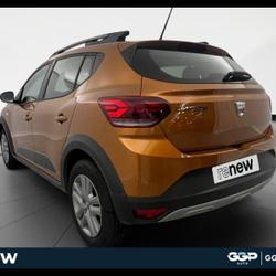 Dacia Sandero 1.0 TCe 90ch Stepway Confort -22 Petite-For&ecirc;t