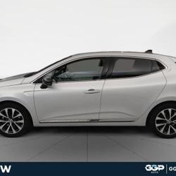 Renault Clio 5 1.6 E-Tech hybride 145ch Techno Petite-For&ecirc;t