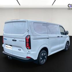 Ford Transit Custom E-TRANSIT CUSTOM FGN 320 L1H1 136 CH BATTERIE 64 KWH TREND Bassussarry