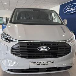 Ford Transit Custom 320 L1H1 2.5 Duratec 232ch Hybride rechargeable Limited CVT Saint-Doulchard