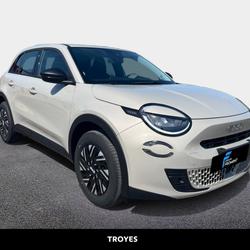 Fiat 600e T-Gen 3 1.2 Hybrid 110ch eDCT6 La Chapelle-Saint-Luc