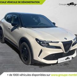 Alfa Romeo Junior 1.2 Ibrida 145 ch e-DCT6 Villefranche-sur-Sa&ocirc;ne