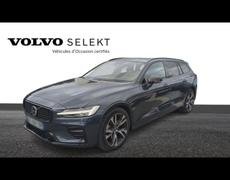 Volvo V60 - B4 197ch Plus Style Dark DCT 7 - 47 590 €