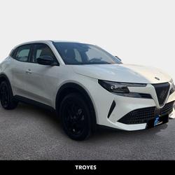Alfa Romeo Junior 1.2 Ibrida 145 ch e-DCT6 Barberey-Saint-Sulpice