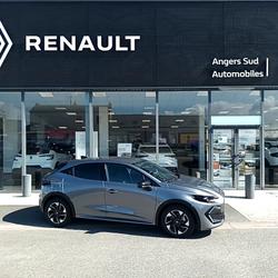Renault Clio 6 techno full hybrid E-Tech 160 ch Angers