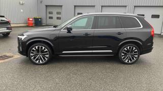 Volvo XC90  - photo 1