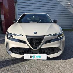 Alfa Romeo Junior 1.2 Ibrida 136ch Speciale DCT6 Annemasse