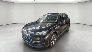 Volkswagen Tiguan  - photo 0