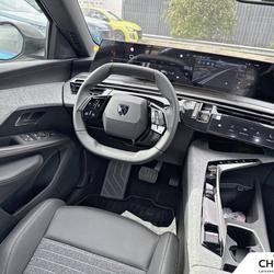 Peugeot 3008 3008 Hybrid 145 e-DCS6 Allure Saint-Apollinaire