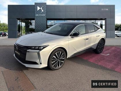 DS Numéro 4 - N°4 Hybride 145 e-DCT6 Etoile - Alcantara - 49 990 €