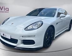 Porsche Panamera Villeneuve-Saint-Georges