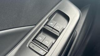 MG MG3  - photo 4