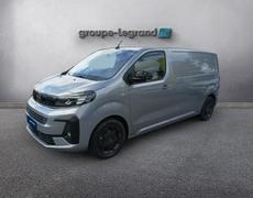 Opel Vivaro fourgon Cerisé