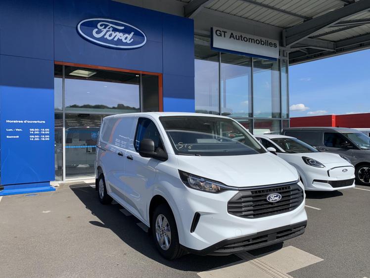 Ford Transit Custom  - 32 900 €