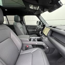 Land Rover Defender 110 2.0 P300e PHEV X-Dynamic SE Fr&eacute;jus