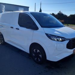 Ford Transit Custom 320 L1H1 2.5 Dur 232 ch hybride Trend Bonchamp-l&egrave;s-Laval