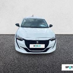 Peugeot 208 PureTech 75 S&S BVM5 Like Privas