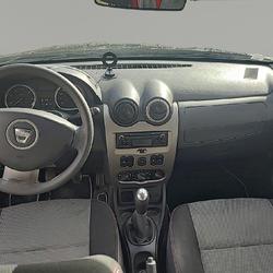 Dacia Duster 1.6 16v 105 4x2 Laur&eacute;ate Angers