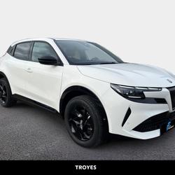 Alfa Romeo Junior 1.2 Ibrida 136 ch eDCT6 Premium Barberey-Saint-Sulpice