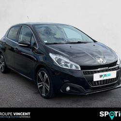Peugeot 208 1.2 puretech 110 gt line Saint-Doulchard