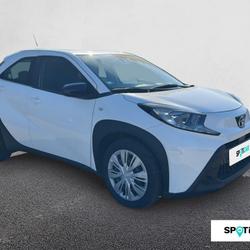 Toyota Aygo X Aygo X 1.0 VVT-i 72 S-CVT Dynamic Valr&eacute;as