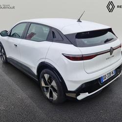 Renault Megane E-Tech Megane E-Tech EV40 130ch boost charge Equilibre Ch&acirc;teaubriant