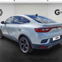 Renault Arkana E-Tech hybride 145 R.S. Line Fast Track Ch&acirc;teaubriant