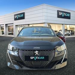 Peugeot 208 BLUEHDI 100 S&S GT / Toit Panoramique Issoire