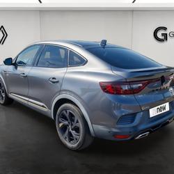 Renault Arkana E-Tech hybride 145 - 22 Engineered Ch&acirc;teaubriant