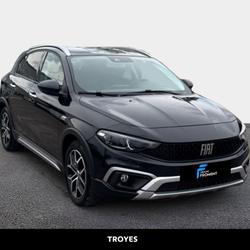Fiat Tipo 1 Tipo Cross 1.6 Multijet 130 ch S&S Plus La Chapelle-Saint-Luc