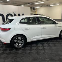 Renault Megane 4 Megane IV Berline Blue dCi 115 EDC Evolution Mign&eacute;-Auxances