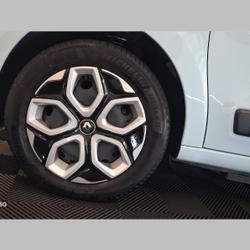 Renault Twingo 3 Twingo III E-Tech Equilibre Mign&eacute;-Auxances