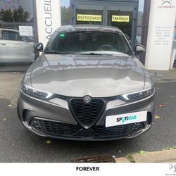 Alfa Romeo Tonale 1.5 Hybrid 130 ch TCT7 Sprint occasion - Saumur - photo 2/18