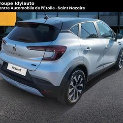 Renault Captur E-Tech full hybrid 145 Evolution Saint-Nazaire