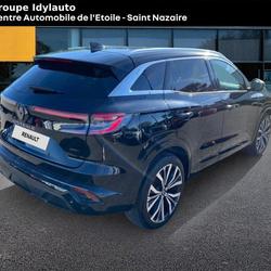 Renault Austral E-Tech hybrid 200 Iconic Saint-Nazaire