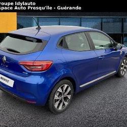 Renault Clio 5 Clio E-Tech 140 - 21N Limited Saint-Nazaire