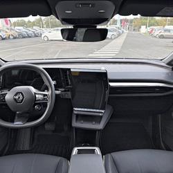 Renault Megane E-Tech Megane E-Tech 220 ch autonomie confort AC22 Iconic Ancenis-Saint-G&eacute;r&eacute;on