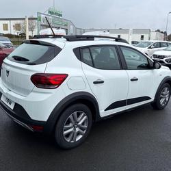 Dacia Sandero ECO-G 100 Stepway Essentiel Ancenis-Saint-G&eacute;r&eacute;on