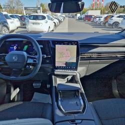 Renault Espace 5 Espace full hybrid E-Tech 200 ch 7pl Esprit Alpine Ancenis-Saint-G&eacute;r&eacute;on