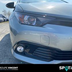 Toyota Auris 1.8 HYBRIDE 136 COLLECTION CVT AUTO Caract&eacute;ristiques TOYOTA AURIS II (2) 1.8 HYBRIDE 136 COLLECTION Montlu&ccedil;on