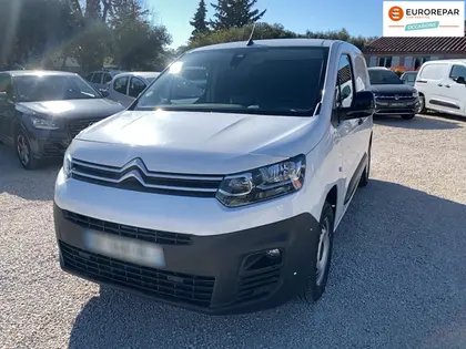 Citroen Berlingo - M 650kg BlueHDi 130 S&S EAT8 Driver (AM34)  4 portes  (juil. 2021) (co2 151) - 17 990 €