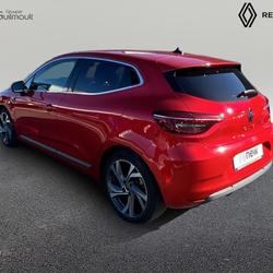 Renault Clio 5 Clio E-Tech 140 - 21 R.S. Line Saint-Berthevin