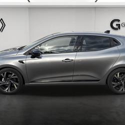Renault Clio 5 Clio E-Tech full hybrid 145 Engineered Saint-Berthevin