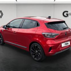 Renault Clio 5 Clio E-Tech full hybrid 145 Esprit Alpine Saint-Berthevin